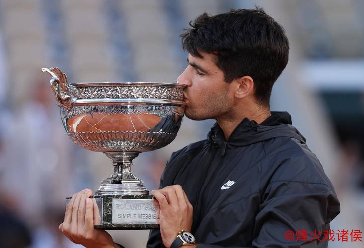 中网：阿尔卡拉斯首获男单冠军，意大利组合男双夺冠