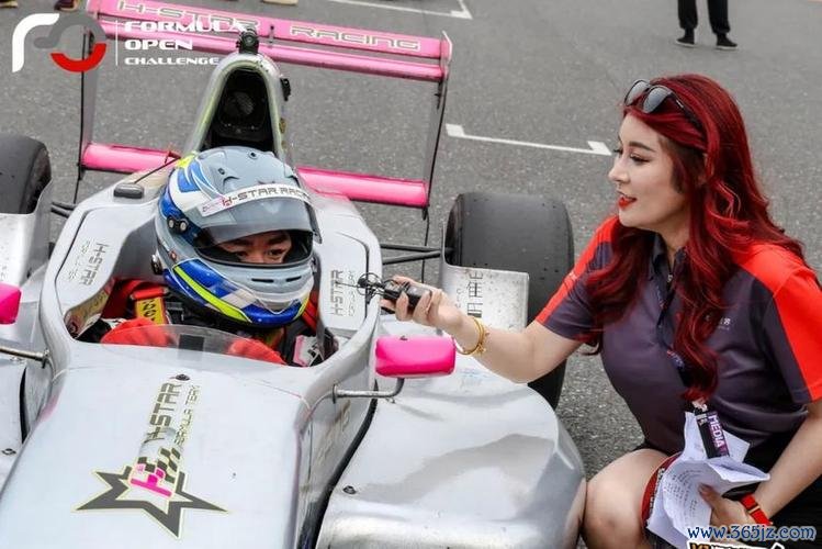 FOC天津收官总决赛激烈上演 梁展鹏年度加冕称王